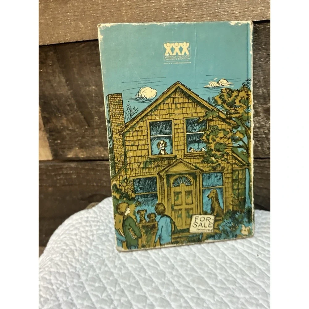 Hotel For Dogs‎ Lois Duncan Hardcover 1971 Weekly Reader Children's Book Club